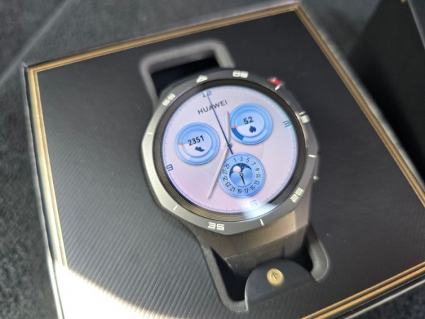 HUAWEI WATCH GT 5 Pro – умные часы с титановый корпус и инновационные функции