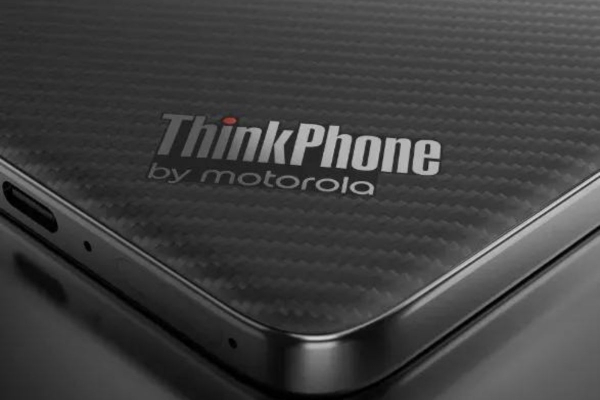 Самые интересные функции Motorola ThinkPhone 25